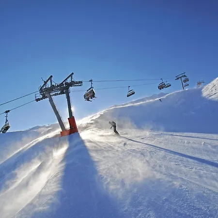 In Near Lift, Cleaning Included * Kaltenbach